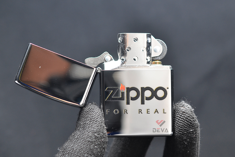 Zippo mạ Chrome in chữ Zippo For Real Z382