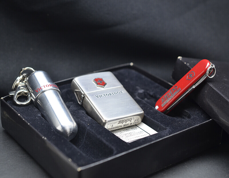 SET Zippo 1996 Victorinox C16